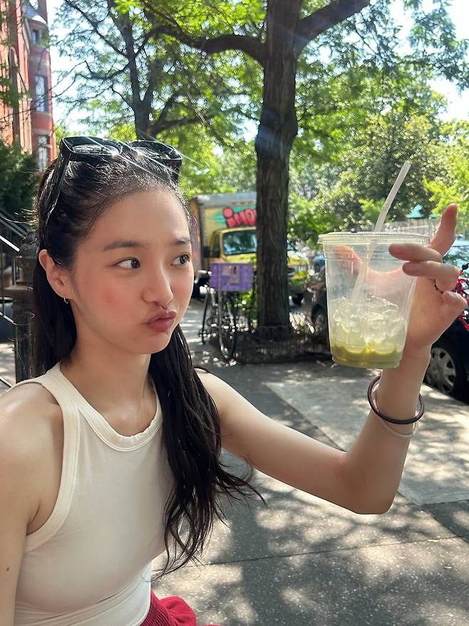 517473531_18507899533030468_8457905990988436459_n.jpg 박규영 최근 인스타.jpg