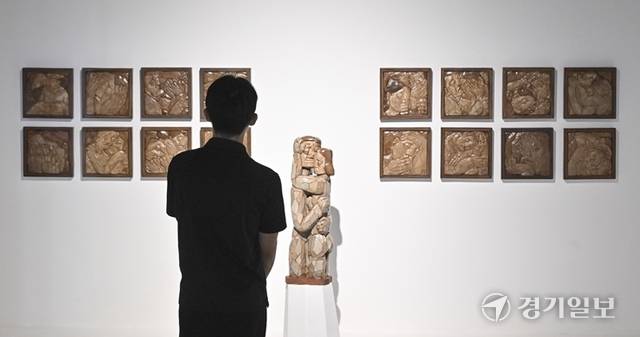 한강뮤지엄은 현재 5인의 작가가 참여 '만나서, 반가워' 기획전이 진행 중이다. 홍기웅기자