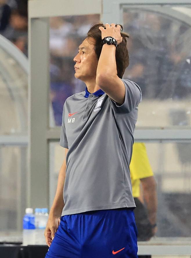 ▲ 15일 오후 용인미르스타디움에서 대한민국과 일본의 2025 동아시안컵 3차전이 열렸다. 나상호의 골대 불운으로 선제 득점 기회를 날린 한국은 저메인 료에게 곧바로 결승골을 허용하며 0-1로 졌다. 동아시안컵 우승은 일본에 넘어갔다. ⓒ연합뉴스