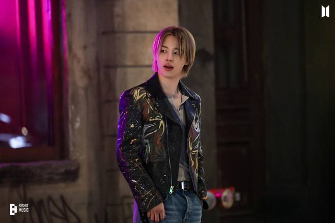 방탄소년단 지민 'Who' 스포티파이 2025 상반기 일본 랭킹 톱2..외국곡·솔로곡 '최고 순위'