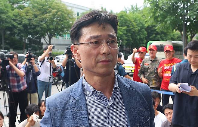 임성근 전 해병대 1사단장이 2일 서울 서초구 서초동에 마련된 이명현 순직해병 특검 사무실에 출석하고 있다. 사진=뉴시스