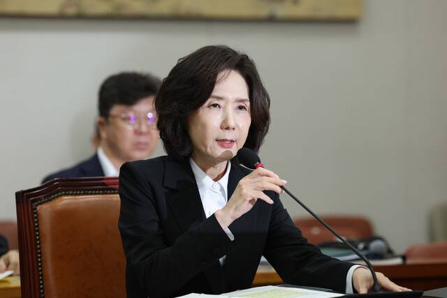 이진숙 교육부 장관 후보자가 지난 16일 국회 교육위원회 전체회의에서 열린 인사청문회에서 발언하고 있다. 김영원 기자 forever@hani.co.kr