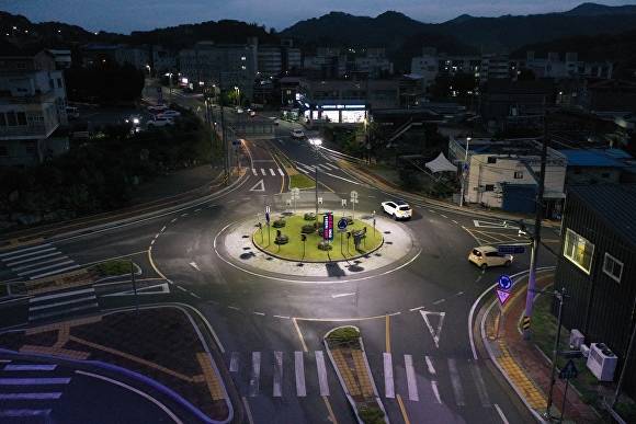 세계국악엑스포 개최를 앞둔 영동군이 7억5000만원을 들여 가로등 교체 등을 추진한다. [사진=영동군]