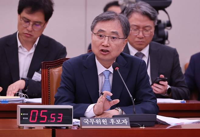 조현 외교부 장관 후보자가 17일 서울 여의도 국회 외교통일위원회에서 열린 인사청문회에 출석해 의원 질의에 답하고 있다. 2025.7.17 [한주형 기자]