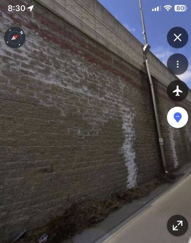 지난해 오산 옹벽의 사진 [인터넷 커뮤니티 캡처. 재판매 및 DB 금지]