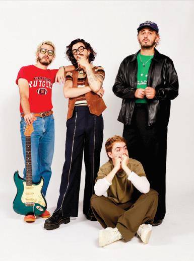 밴드 모랏 [하이브 라틴 아메리카 제공. 재판매 및 DB 금지]