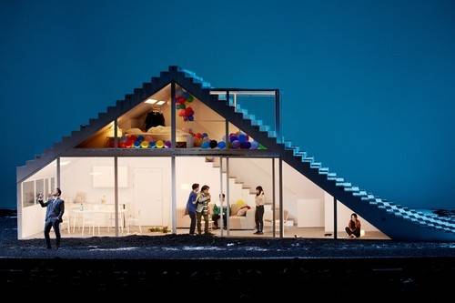 연극 '벚꽃동산' 초연 당시 공연사진 [LG아트센터 제공]