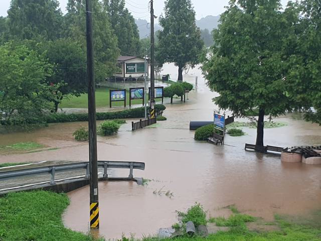 19일 의령친환경골프장이 침수돼 있다./의령군/