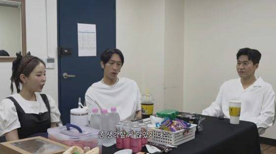 코요태 /사진=유튜브 채널 '어떠신지' 화면