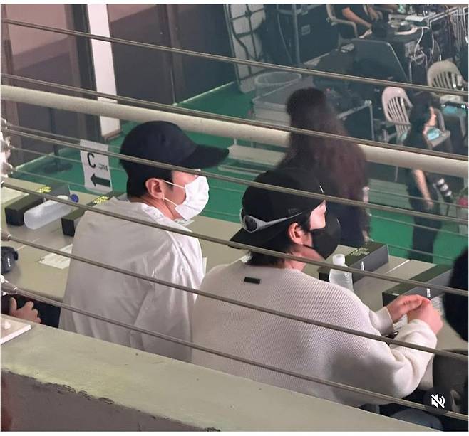 오늘자 도경수 콘서트 온 이광수 김우빈