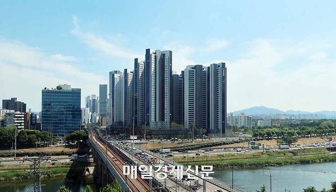 비규제지역인 서울 성동구 아파트 전경. [매경DB]