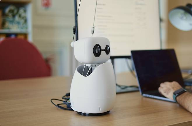 허깅페이스 AI로봇 리치 미니/사진=허깅페이스