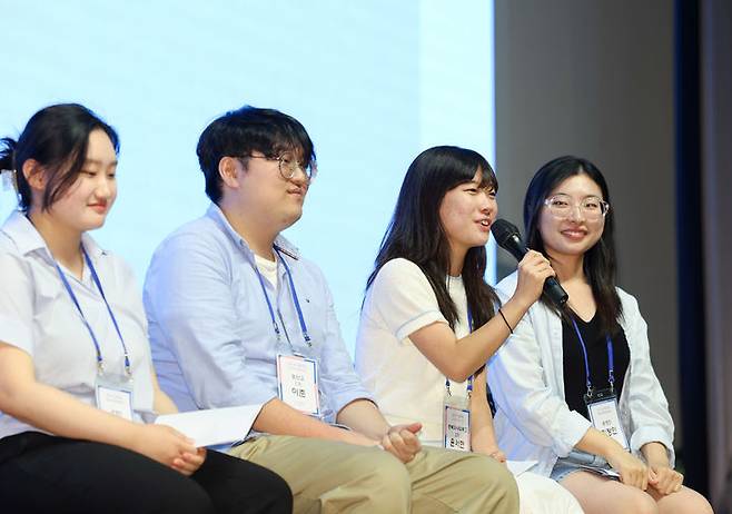 [대구=뉴시스]대구시교육청은 전국 최초로 IB동문행사인 '제1회 대구 IB DP 홈커밍데이, The Pioneers'를 개최했다.(사진=대구교육청 제공) photo@newsis.com *재판매 및 DB 금지