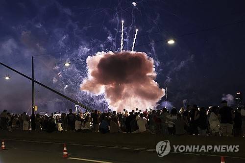 뒤셀도르프 폭죽 오발사고 현장 [dpa/AP 연합뉴스 자료사진. 재판매 및 DB 금지]