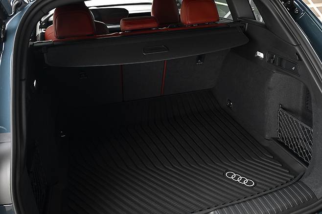 아우디 SQ6 e-트론. 사진: 김학수 기자