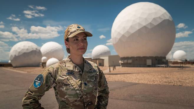 앤 휴즈 대령은 지난달 자신의 부대가 카타르에 주둔 중인 미군을 보호할 수 있었다는 사실에 안도했다