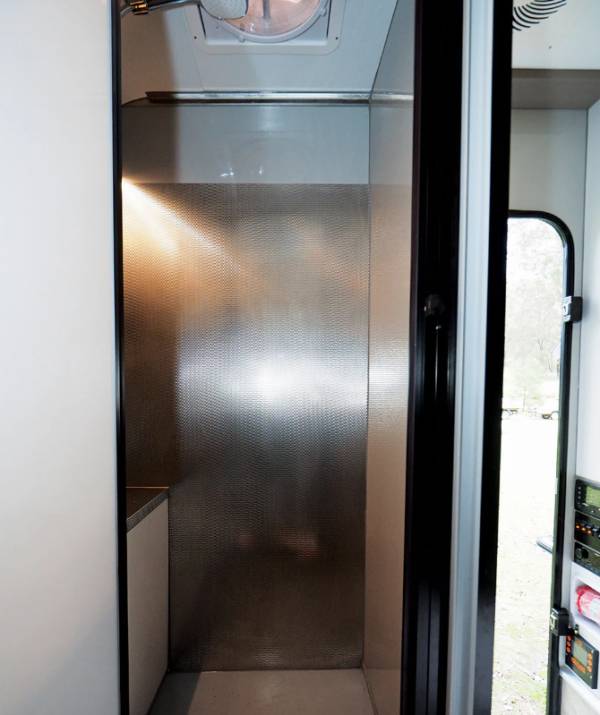 출처 : 캐러밴 월드