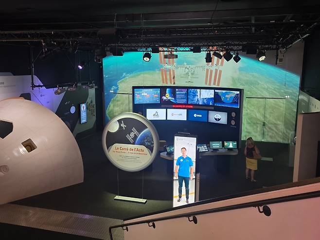 툴루즈 우주박물관에는 관람객이 체험할 수 있는 다양한 시설이 있다. 로켓이나 인공위성을 관제하는 미션컨트롤룸을 본따서 만든 공간도 있다./툴루즈=이종현 기자