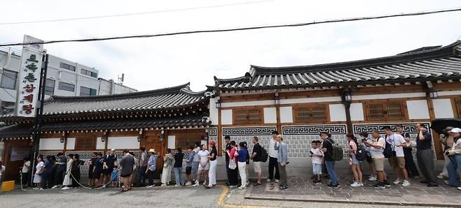 오늘 초복 삼계탕집 웨이팅 ㄷㄷ.jpg