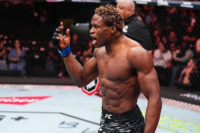 GettyImages-2207547160.jpg 현재 UFC에서 제 2의 은가누 라고 불리는 미들급 괴물 ㄷㄷ