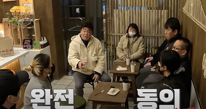 image.png 창업자들을 돕는 백종원의 노력들 "백종원 프로젝트" 예산시장 간 식약처장 백종원에게 식약처가 왜 조용할까?