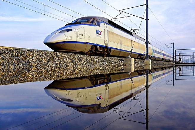 KTX. 코레일