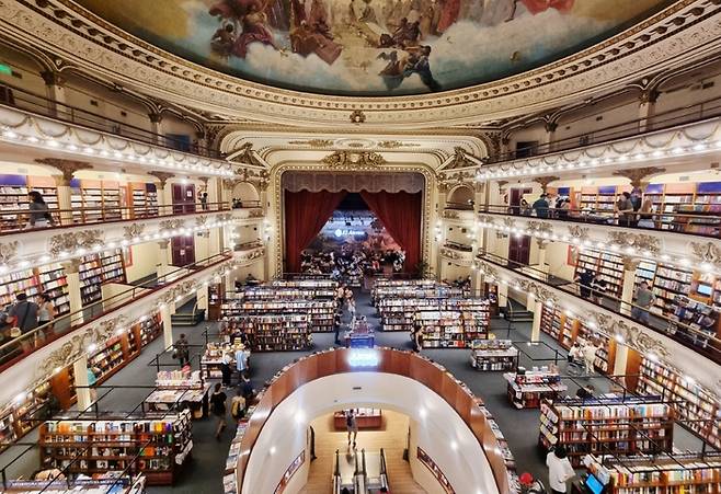 사진 = 미다스북스