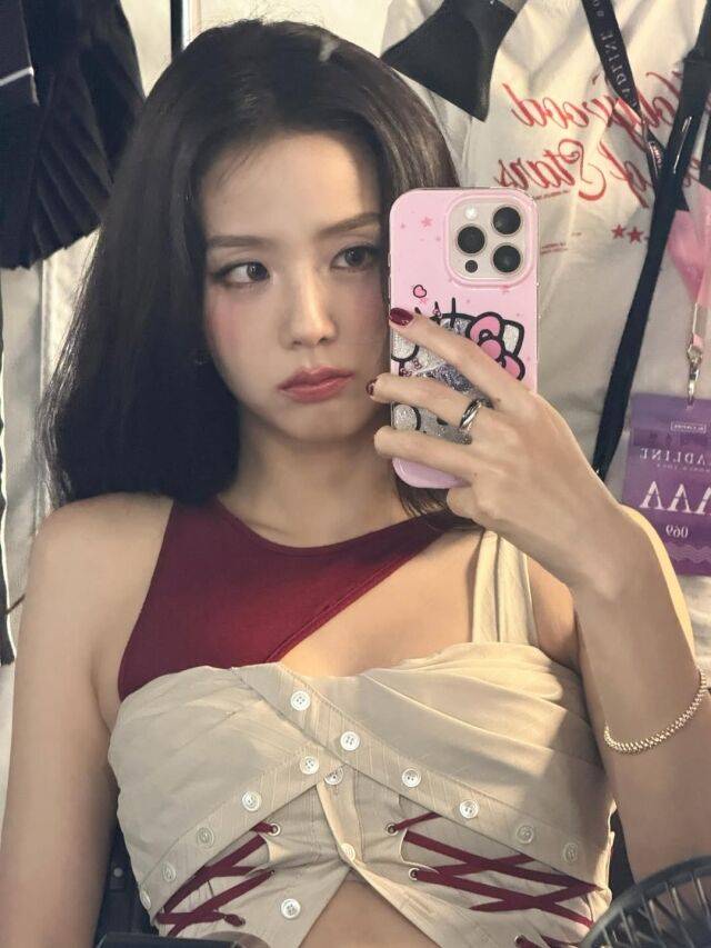 블랙핑크 지수가 LA 콘서트의 비하인드 사진을 공개했다. / 지수 인스타그램 캡처