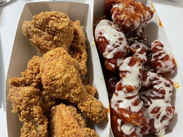 배달 앱을 통해 주문한 치킨. [독자 제공]