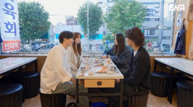 정웅인이 딸의 데이트 현장을 급습했다. ENA 제공