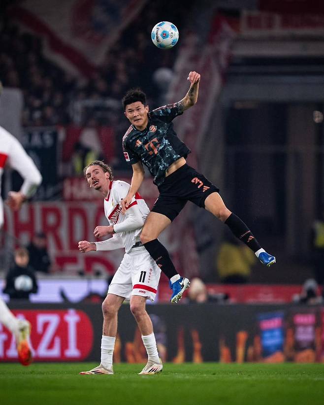 바이에른 뮌헨의 센터백 김민재(오른쪽)의 EPL 입성 가능성이 높아진 분위기다. 리버풀, 뉴캐슬에 이어 첼시와 강하게 연결됐다. 사진출처｜바이에른 뮌헨 페이스북