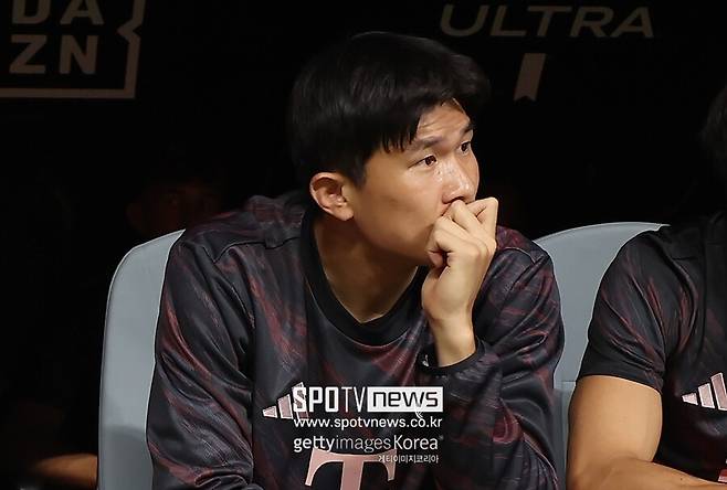 ▲ 바이에른 뮌헨은 김민재를 처분할 의사가 있지만, 확실한 현금화를 원한다. TZ도 "바이에른 뮌헨은 김민재의 경우 영구 이적에만 열려있다. 다음 시즌 스쿼드 구성 계획에 안정성을 위해서라도 김민재를 임대보내지 않을 것"이라고 했다.