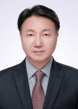 이우탁 칼럼니스트