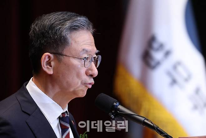 정성호 법무부 장관이 21일 취임식에서 취임사를 하고 있다. (사진=뉴스1)