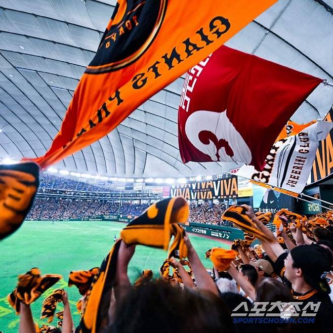 라이벌전에서 굴욕의 연속이다. 요미우리는 20일 도쿄돔에서 열린 한신전에서 1대2로 패했다. 최근 한신전 5연패. 올 시즌 상대 전적이 4승13패가 됐다. 전반기가 지나기 전에 시즌 상대 전적 열세가 확정됐다. 사진캡처=요미우리 자이언츠 SNS