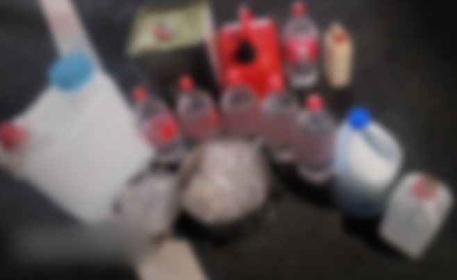 서울 도봉구의 60대 피의자 자택에서 발견된 폭발물 모습.ⓒ연합뉴스