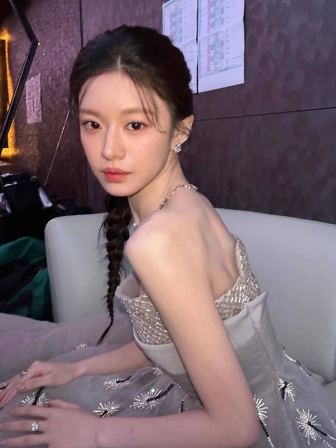 고윤정 청룡어워즈 드레스