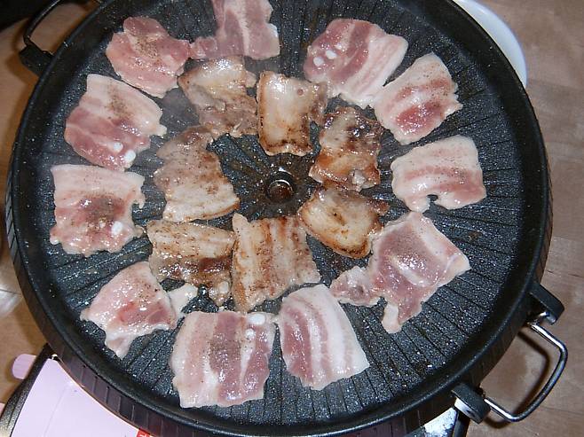 삼겹살. 기사 내용과 직접적인 관련 없는 사진 [위키피디아]