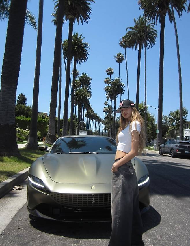 블랙핑크 리사 SNS 캡처