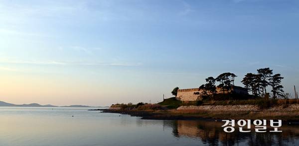 사진은 강화도 계룡돈대 모습. /경인일보DB