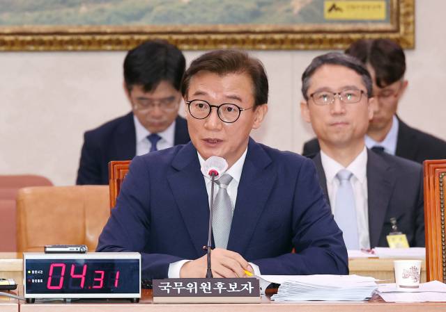 전재수 해양수산부 장관 후보자가 14일 서울 여의도 국회 농림축산식품해양수산위원회 전체회의에서 열린 인사청문회에서 의원 질의에 답변하고 있다. 연합뉴스