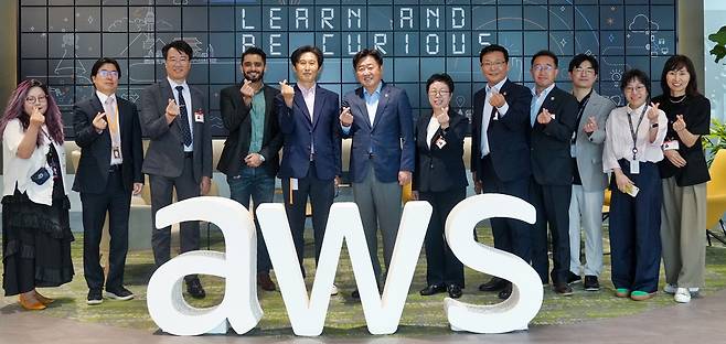 제주도는 22일 서울 강남구 역삼동 AWS(아마존웹서비스) 코리아 본사에서 전략적 협력 방안을 논의했다. / 사진=제주도