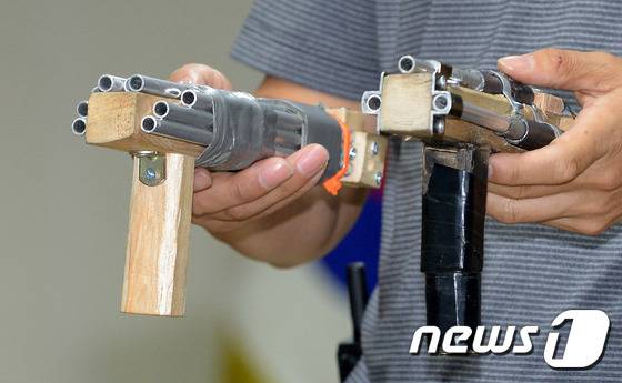 2016년 '오패산터널 총격' 사건에서 이용된 사제 총기. ⓒ News1 황기선 기자