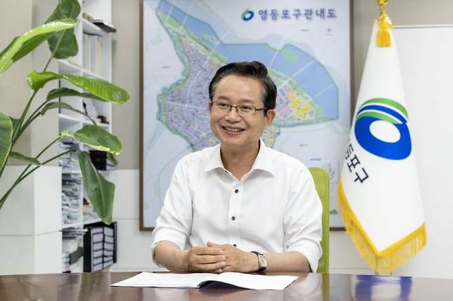 최호권 영등포구청장은 자신을 ‘철저한 지방자치주의자’라고 소개하고, 주민자치, 생활자치의 중요성을 강조했다. 영등포구 제공.