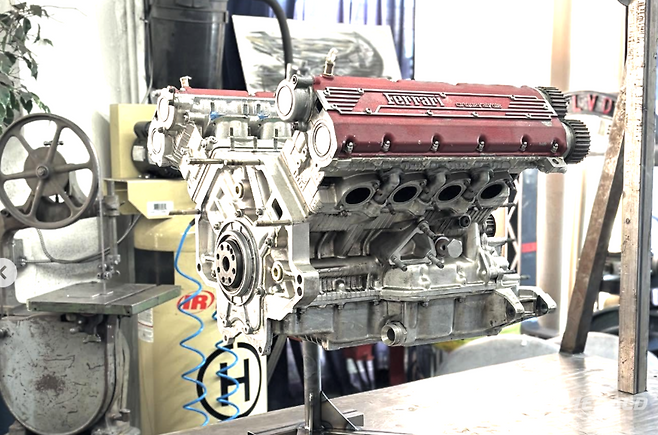 HF355에 탑재한 페라리 엔진은 충 출력&nbsp;400마력 이상을 발휘할 전망이다. (출처 : 하잔 모터워크)