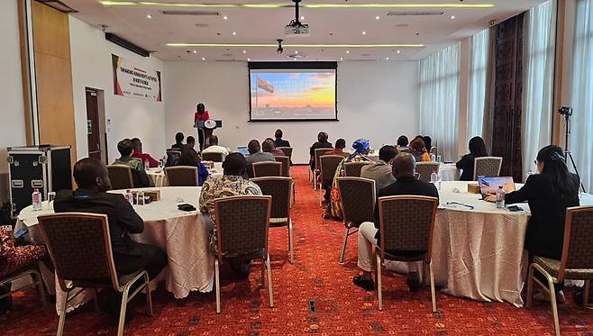 18일 가나 수도 아크라 메리어트호텔에서 열린 북한 인권 개선 세미나 /주일룡씨 제공