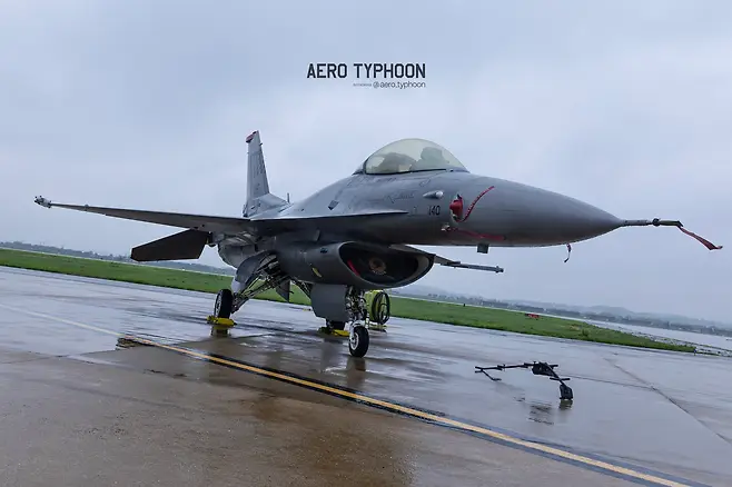 0fbcde22ece431a37980ff9831ee7c65d49b3a4f78335d4fef8340ff14167d193abe46