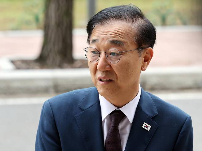 김윤덕 국토교통부 장관 후보자가 15일 오전 경기 과천시 정부과천청사에 마련된 인사청문회 사무실로 출근하며 소감을 밝히고 있다. 2025.7.15/뉴스1