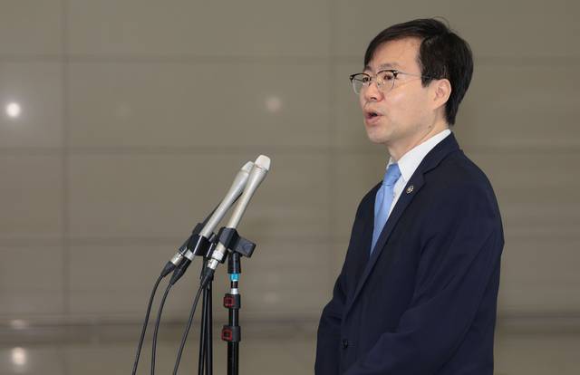 여한구 통상교섭본부장, 한미 통상협의 위해 출국 [연합뉴스]
