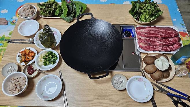 20250721_212028.jpg 저녁 손주 생일이라고 오마니가 사준 한우